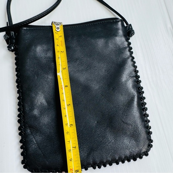 Vintage L.J.S. Collection Black Leather Crossbody Bag - Picture 5 of 7